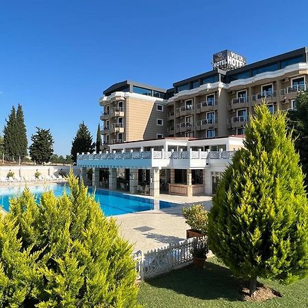 Premier Vista Hotel Силиври Екстериор снимка