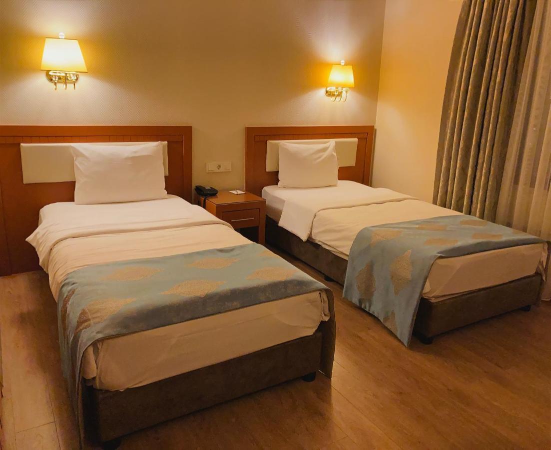 Premier Vista Hotel Силиври Екстериор снимка