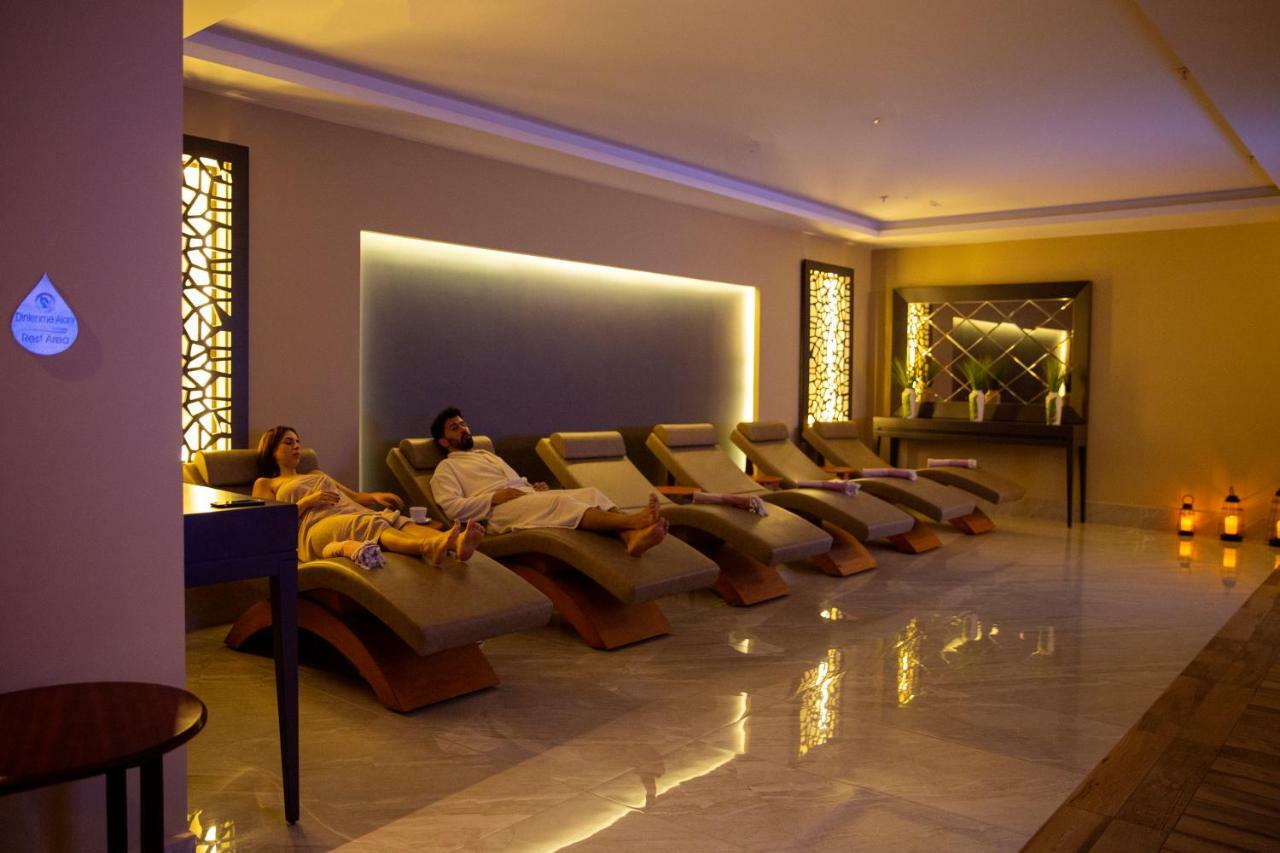 Premier Vista Hotel Силиври Екстериор снимка